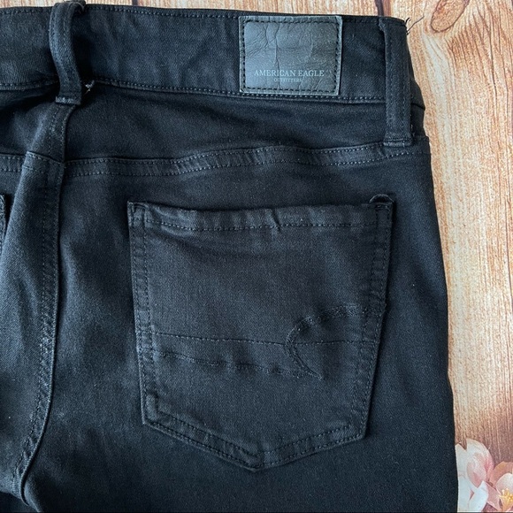 American Eagle Super Stretch X Black Distressed Jeggings size 2 regular - Picture 8 of 14